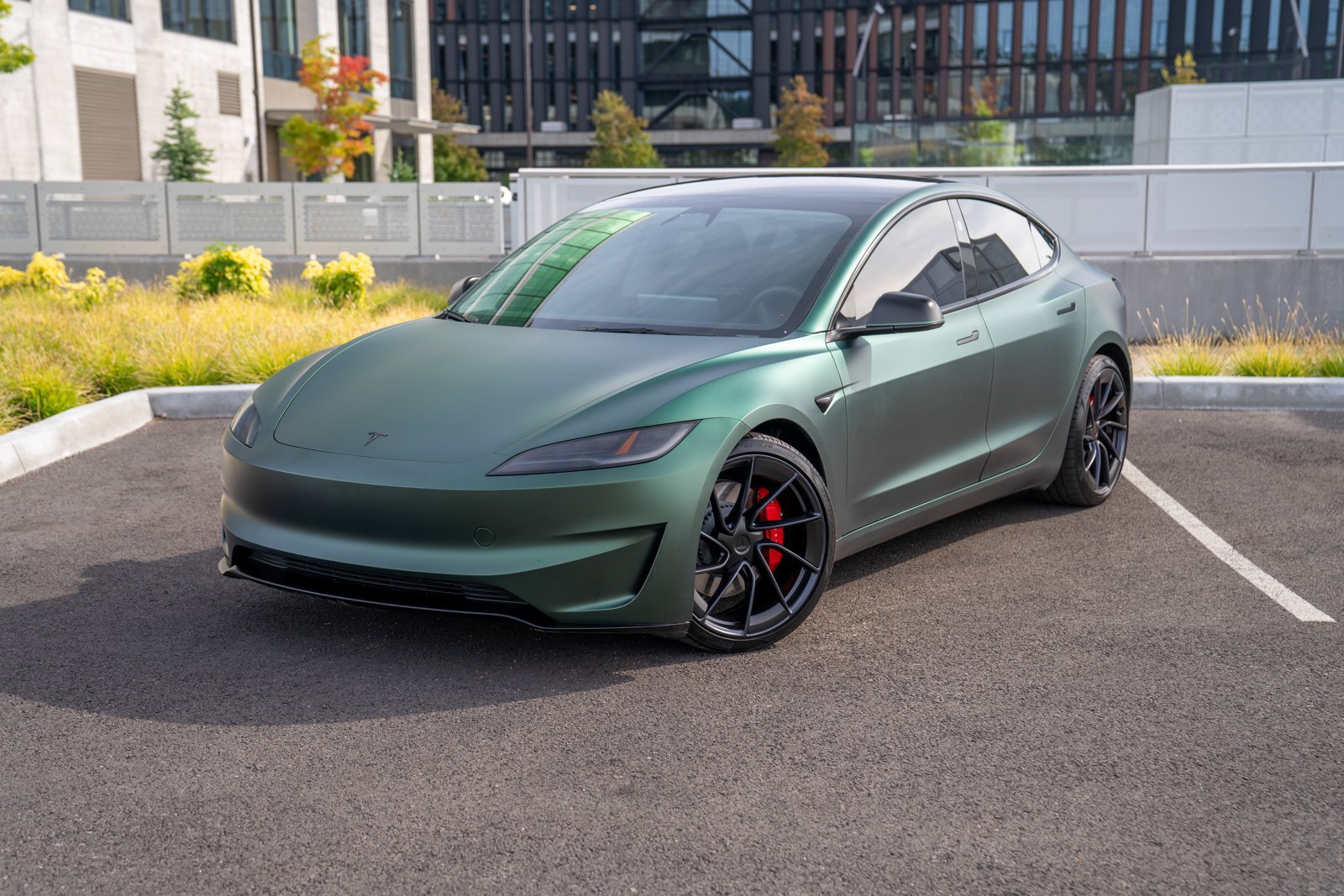 Used 2024 Tesla Model 3 Performance AWD/4WD image 1
