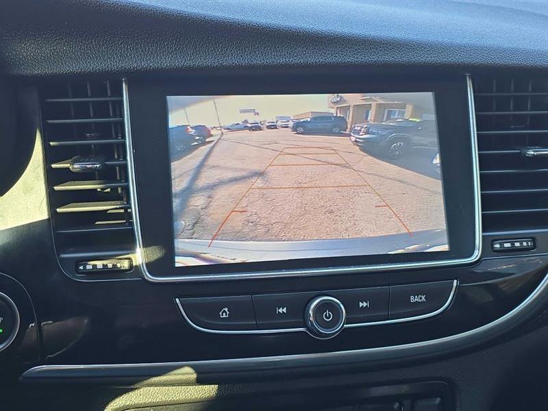 Used 2020 Buick Encore Preferred AWD/4WD image 16