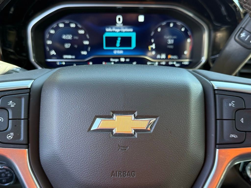 Used 2024 Chevrolet Silverado 3500 LTZ w/ LTZ Plus Package image 32