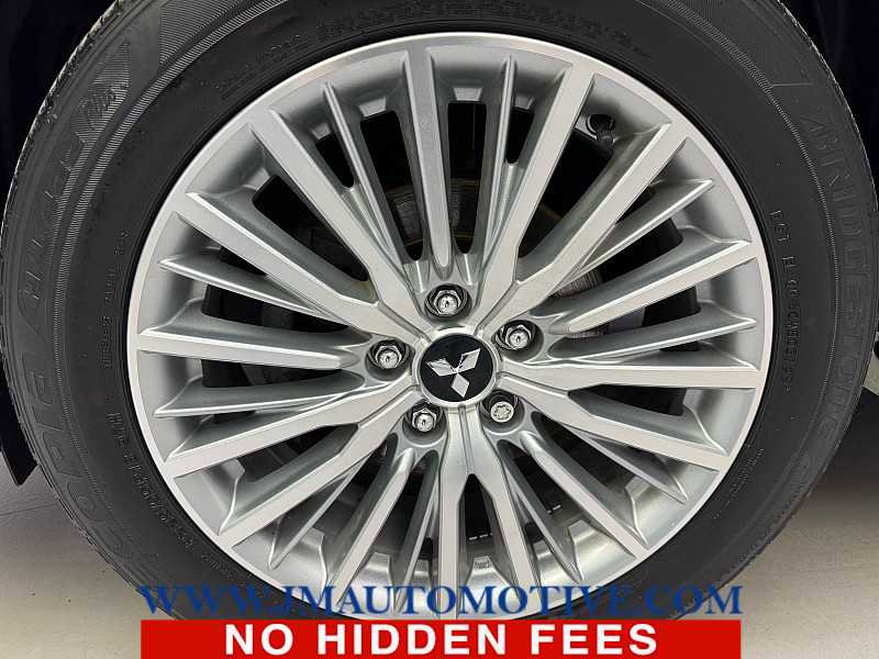 Used 2019 Mitsubishi Outlander SEL image 9