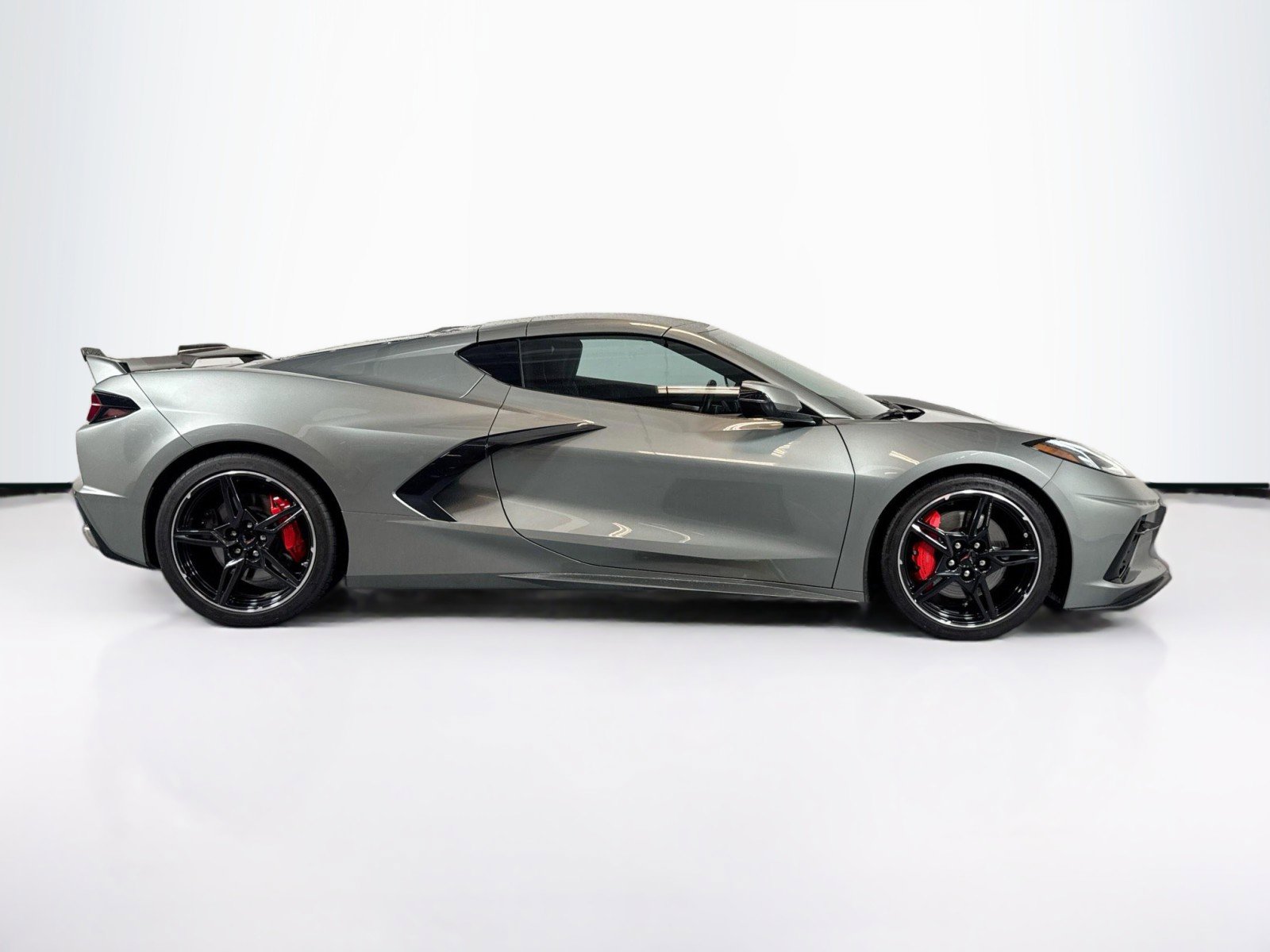 Used 2022 Chevrolet Corvette Stingray Preferred Cpe w/ Z51 Performance Package image 8