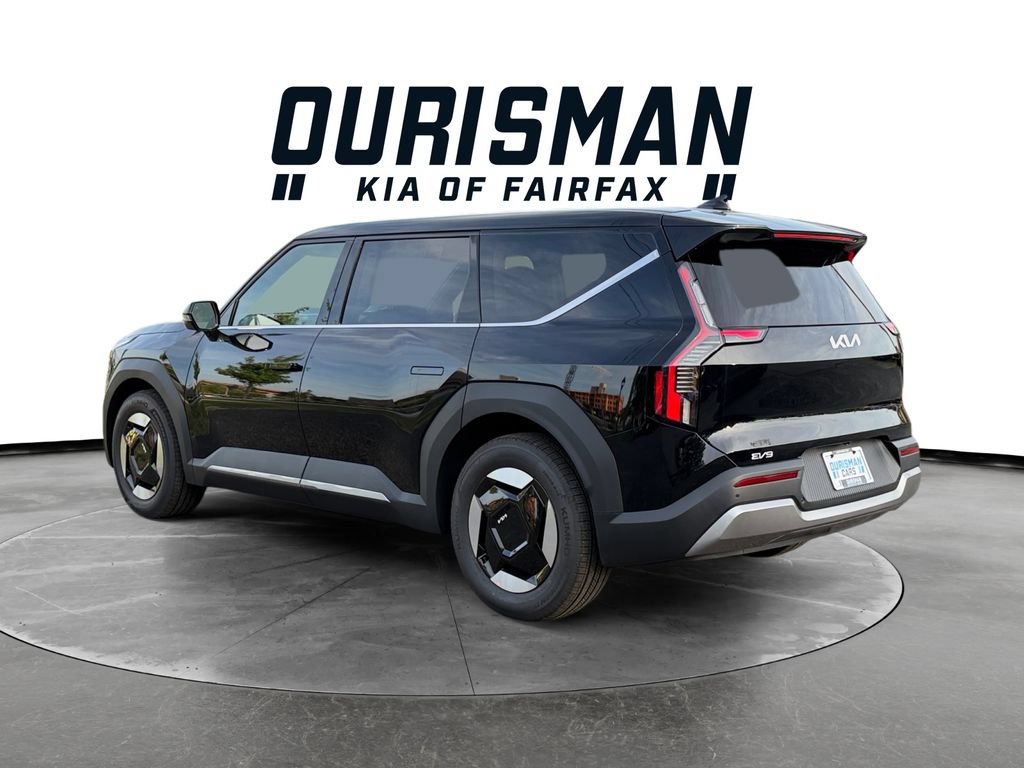 New 2026 Kia EV9 Light RWD image 3