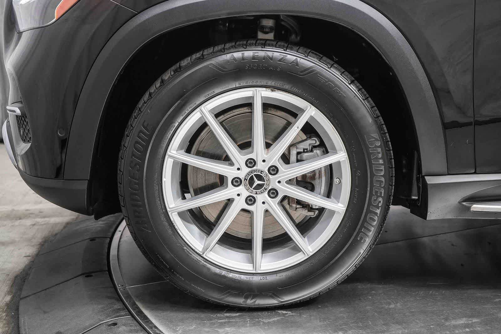 Certified 2024 Mercedes-Benz GLE 450e 4MATIC image 11