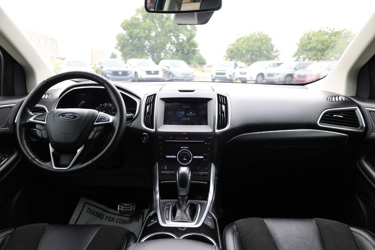 Used 2016 Ford Edge Sport w/ Equipment Group 401A AWD/4WD image 14