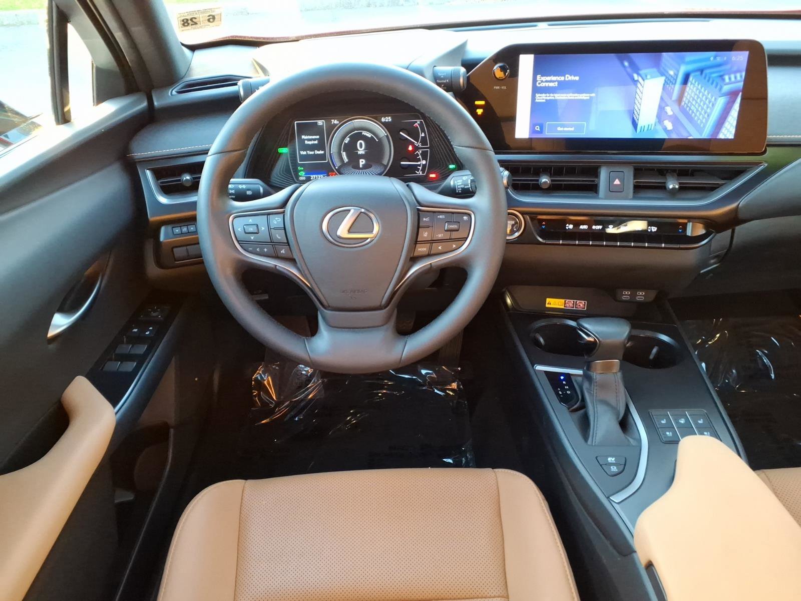 Used 2023 Lexus UX 250h AWD w/ Accessory Package (Z2) image 7