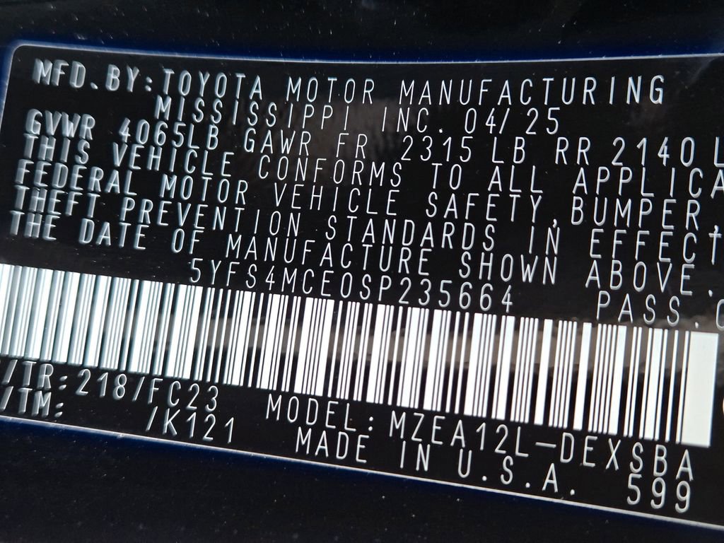 Used 2025 Toyota Corolla SE FWD image 33