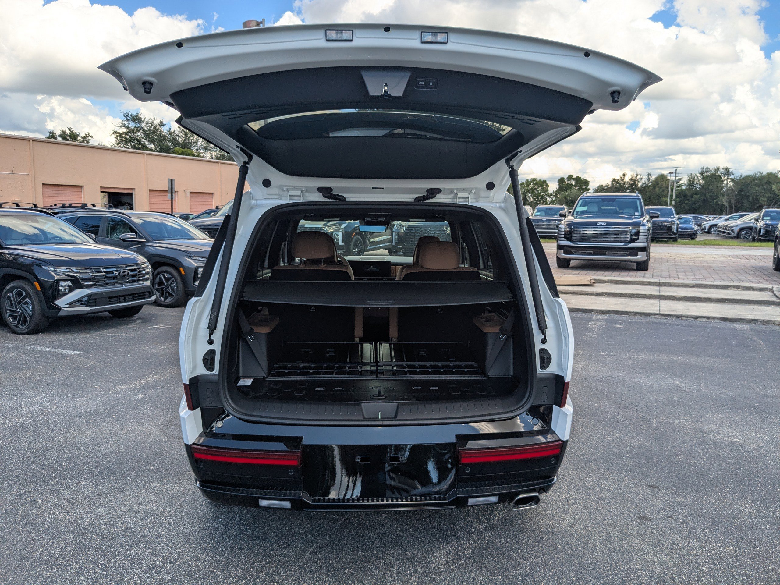 New 2026 Hyundai Santa Fe Calligraphy image 13