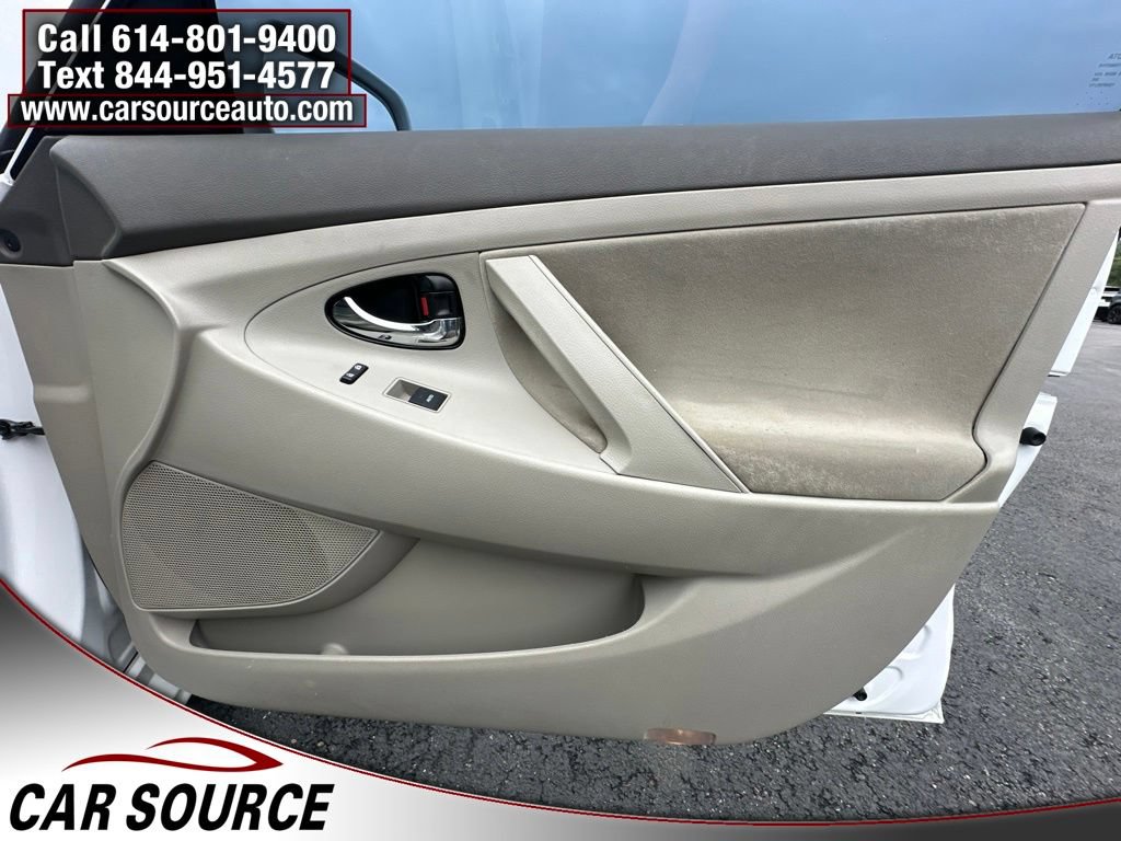 Used 2011 Toyota Camry LE w/ LE Extra-Value Pkg FWD image 24
