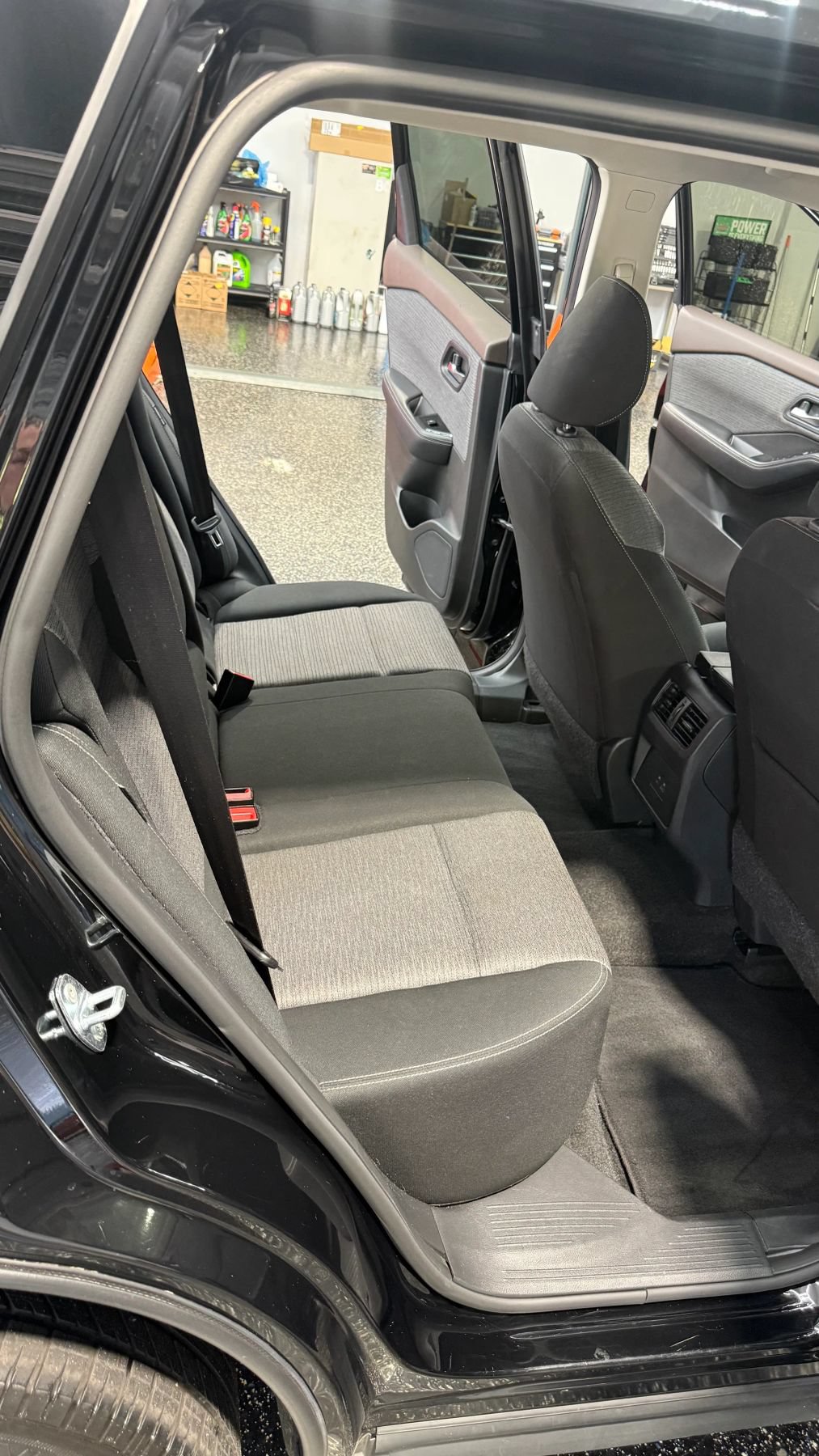 Used 2023 Nissan Rogue SV AWD/4WD image 48