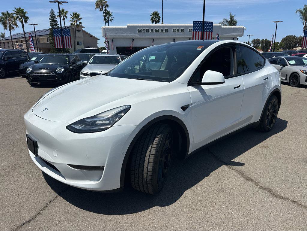 Used 2021 Tesla Model Y Long Range AWD/4WD image 11