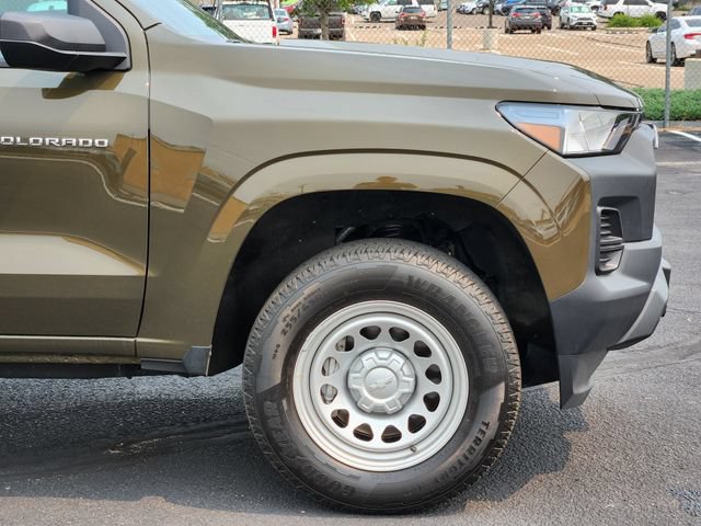 Used 2024 Chevrolet Colorado W/T RWD image 10