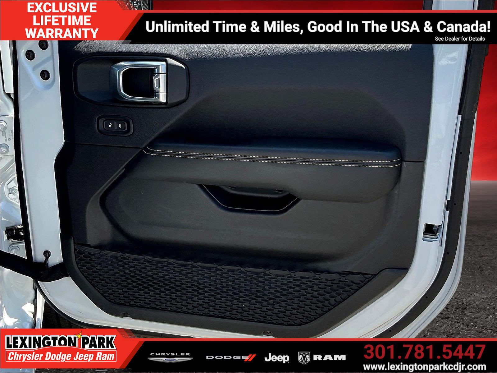 Used 2026 Jeep Wrangler Unlimited Sahara AWD/4WD image 28