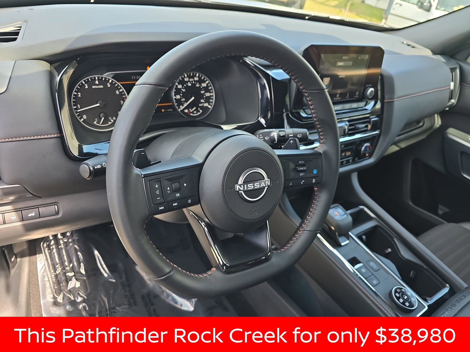 Used 2025 Nissan Pathfinder Rock Creek image 24