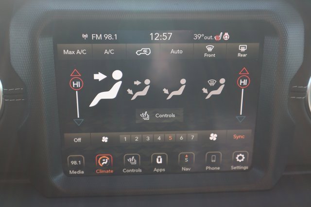 Used 2022 Jeep Wrangler Unlimited Sahara w/ Cold Weather Group image 10