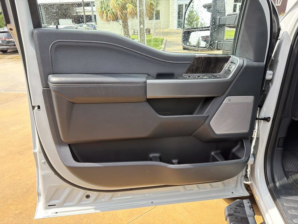 Used 2025 Ford F250 Lariat w/ Lariat Ultimate Package AWD/4WD image 21