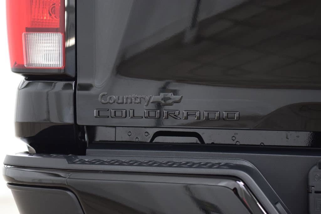 New 2026 Chevrolet Colorado ZR2 w/ Technology Package AWD/4WD image 26