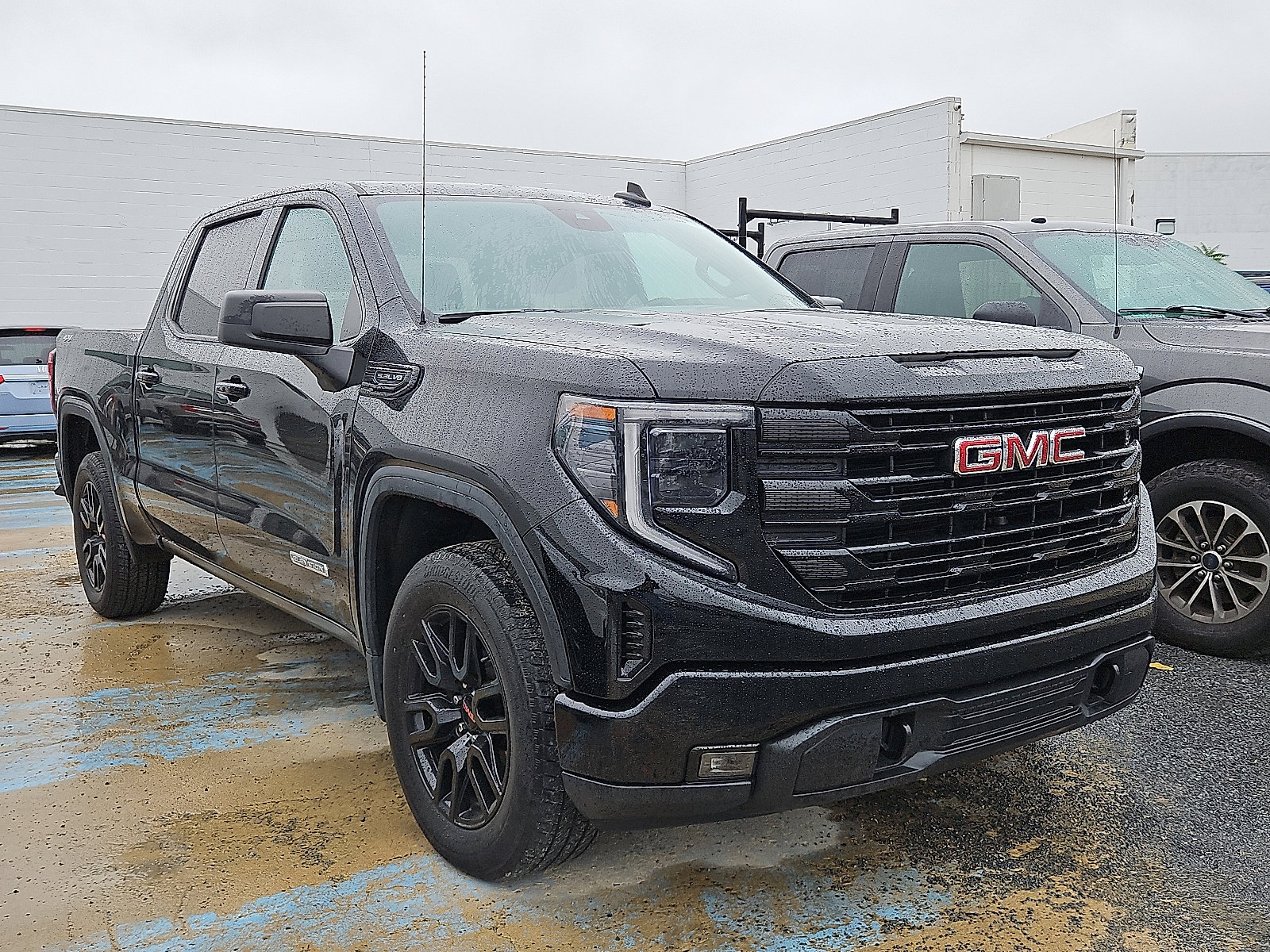 Used 2023 GMC Sierra 1500 Elevation
