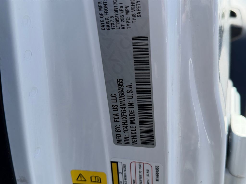 Used 2021 Jeep Wrangler Unlimited Rubicon w/ Steel Bumper Group image 28