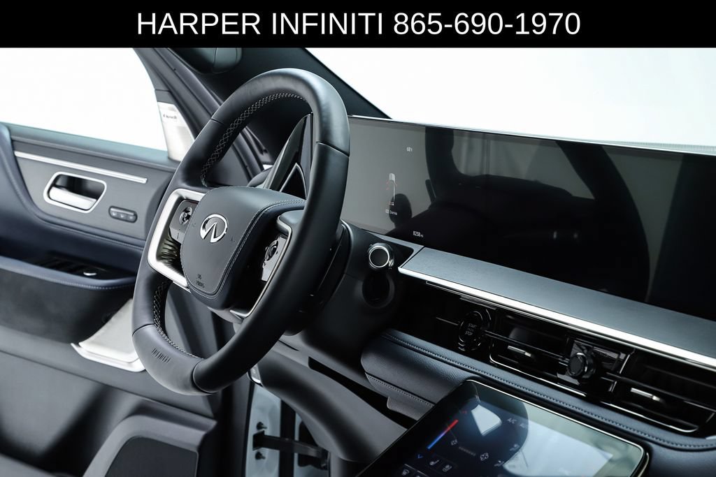 Certified 2026 INFINITI QX80 4WD w/ Sport Exterior Package image 35