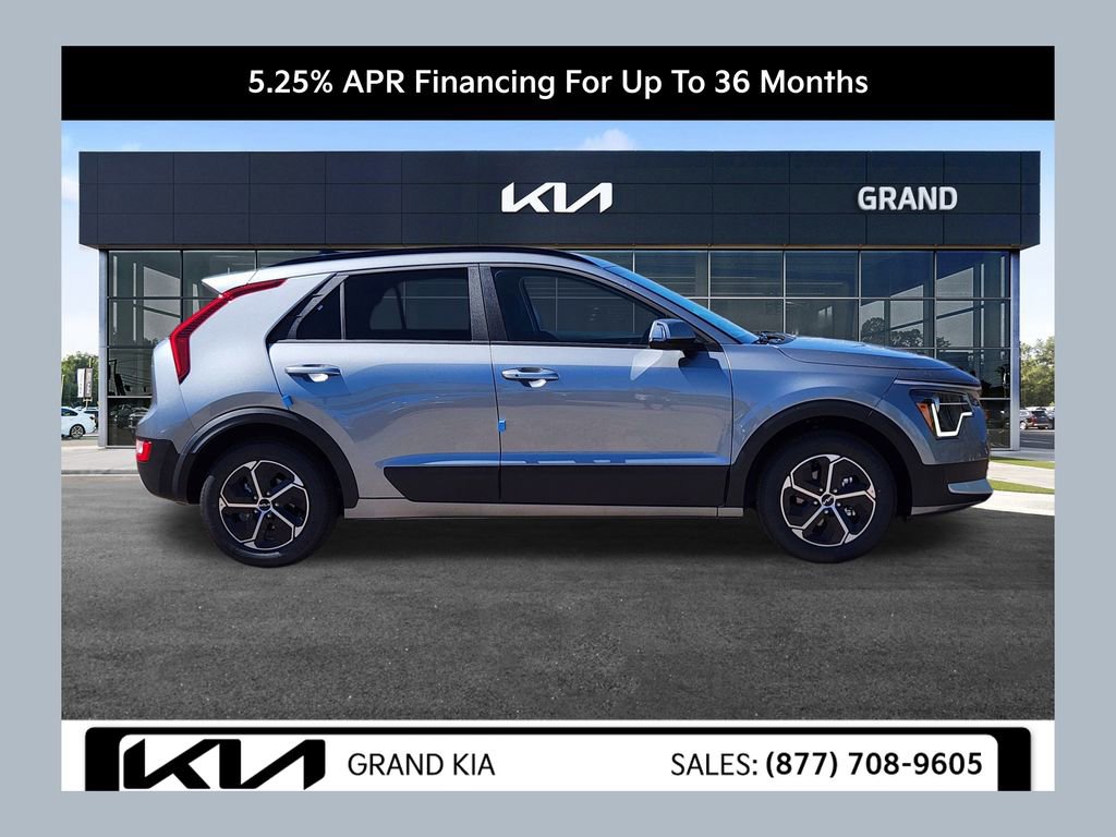 New 2025 Kia Niro EX