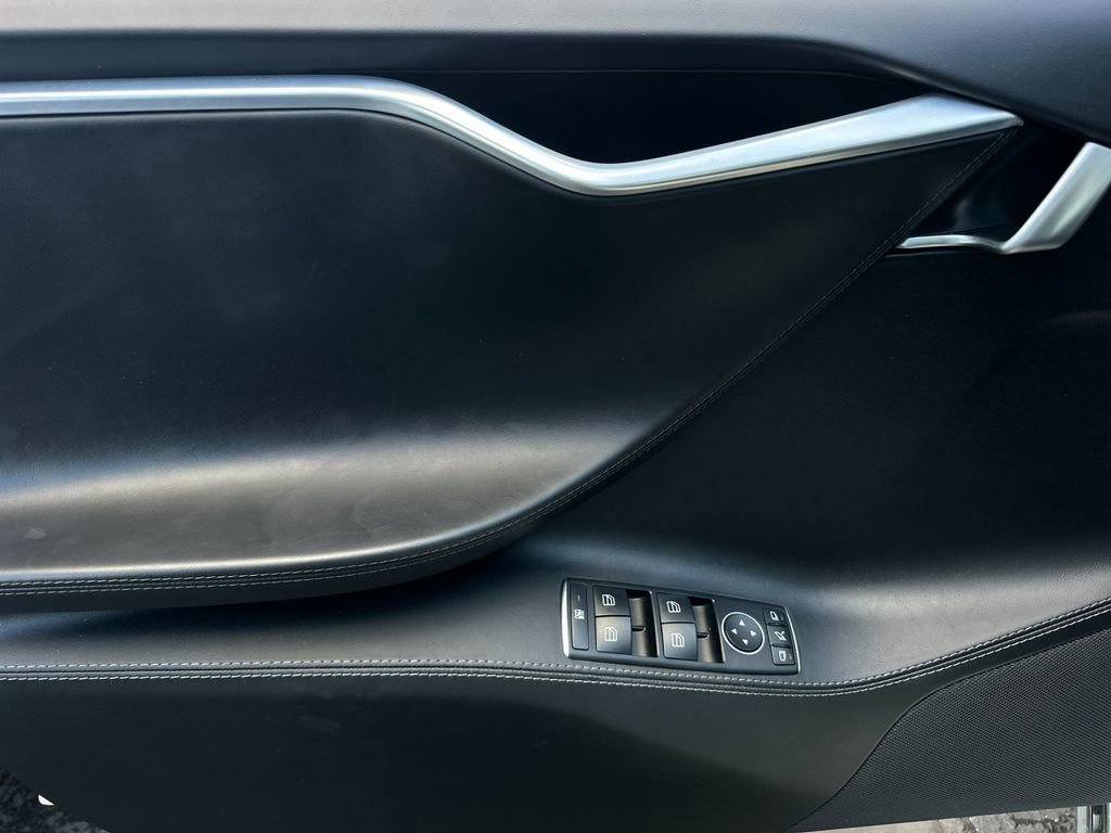 Used 2017 Tesla Model S 75 image 11