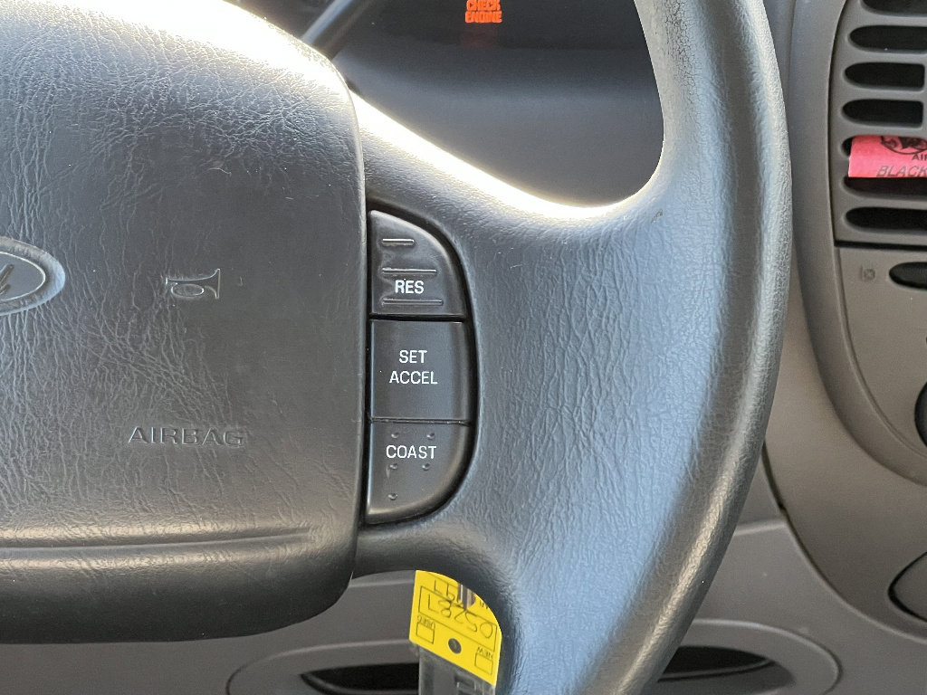 Used 1997 Ford F150 Lariat AWD/4WD image 16