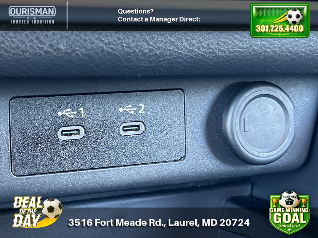 Used 2024 Nissan Rogue SV FWD image 28