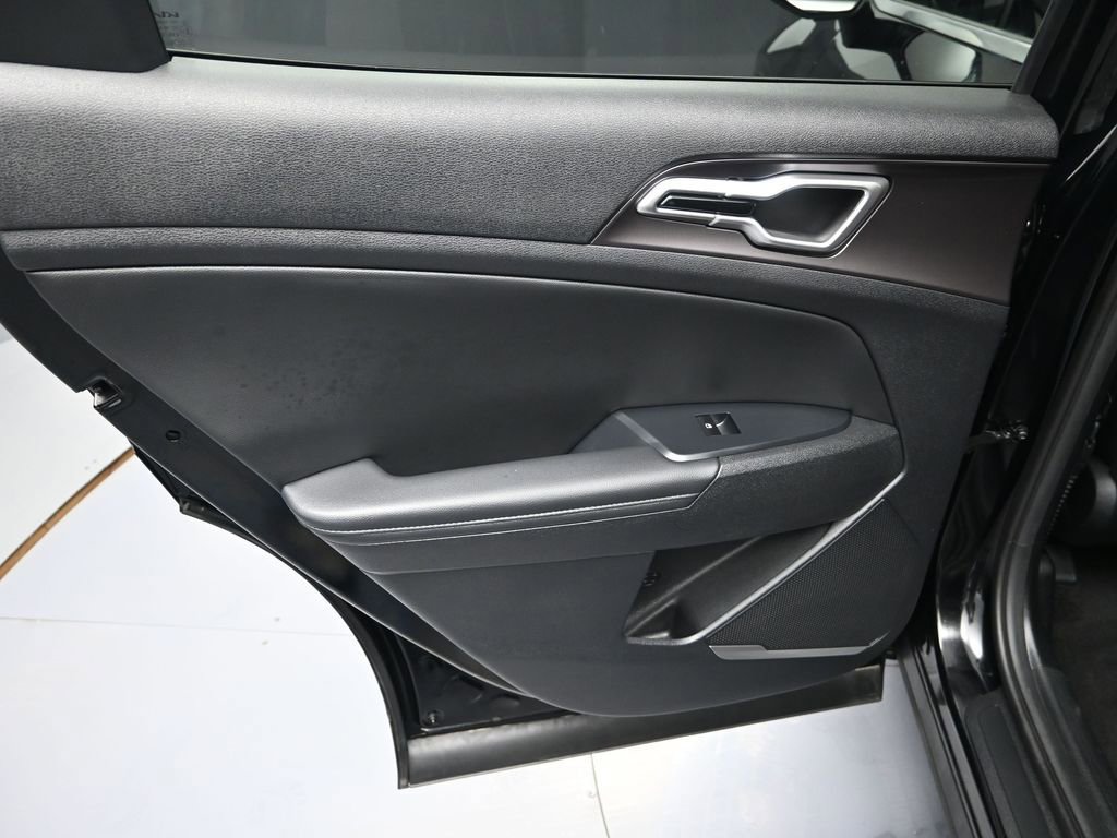 Used 2026 Kia Sportage EX image 27