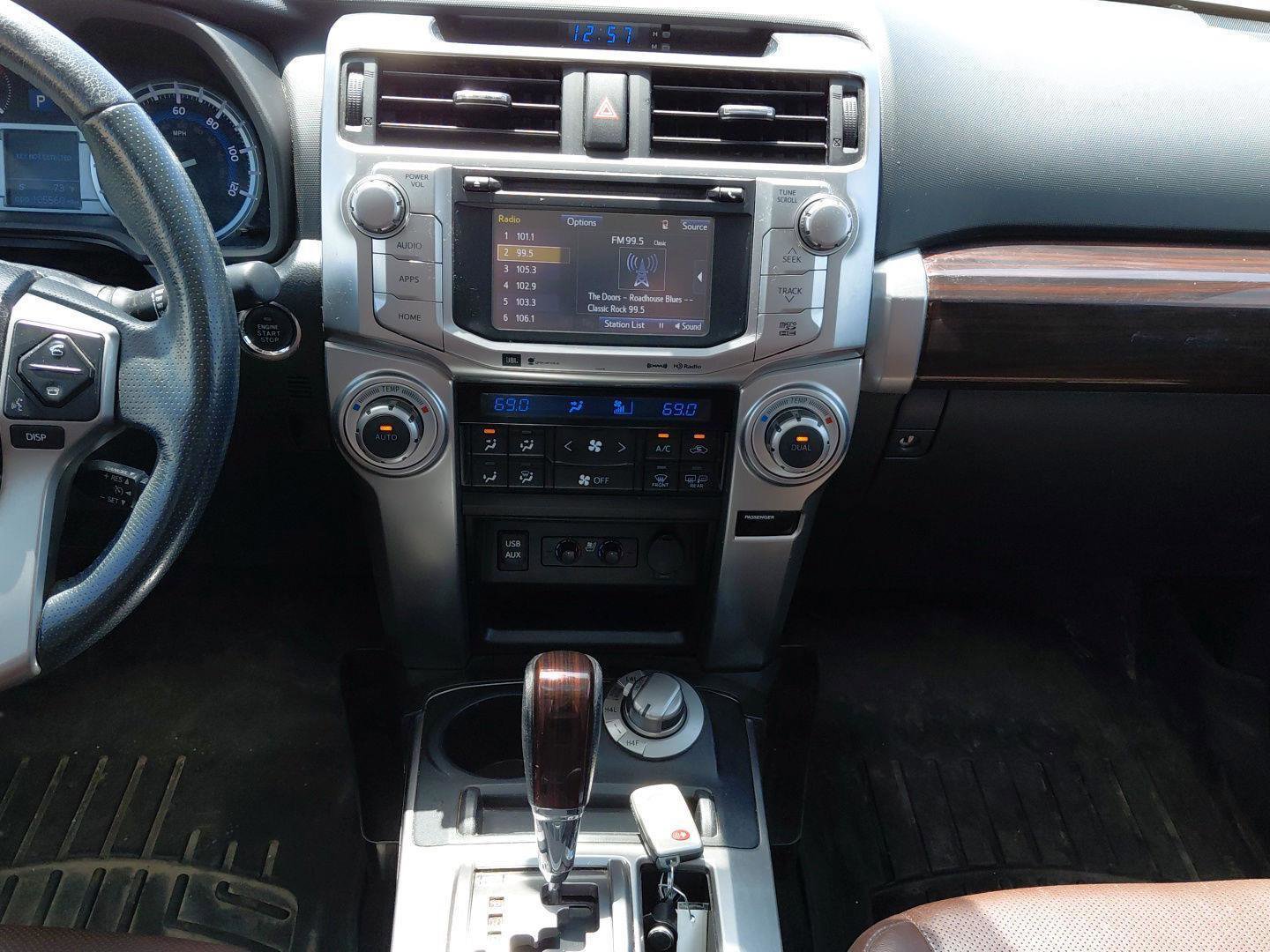 Used 2018 Toyota 4Runner Limited AWD/4WD image 38