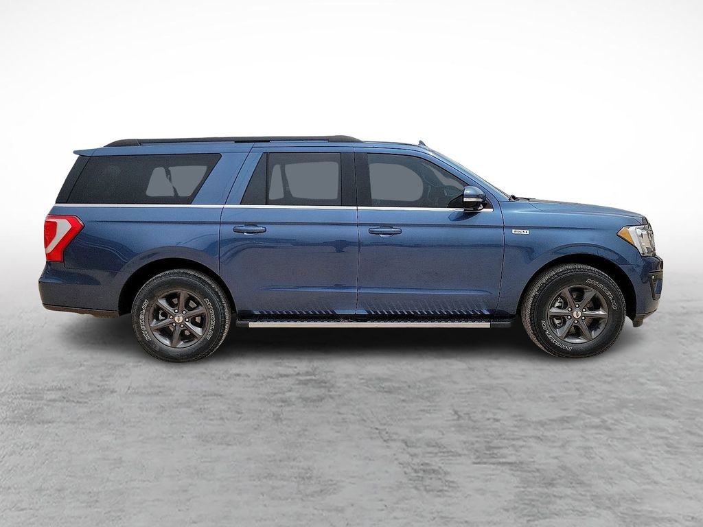 Used 2020 Ford Expedition Max XLT w/ Equipment Group 202A AWD/4WD image 12