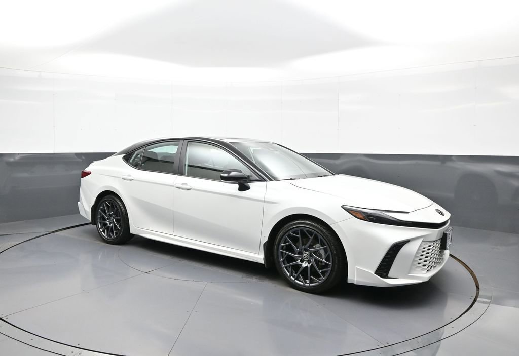 Certified 2025 Toyota Camry XSE AWD/4WD image 4