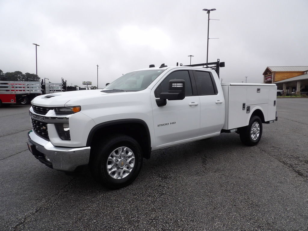 Used 2022 Chevrolet Silverado 2500 LT w/ Convenience Package AWD/4WD image 3