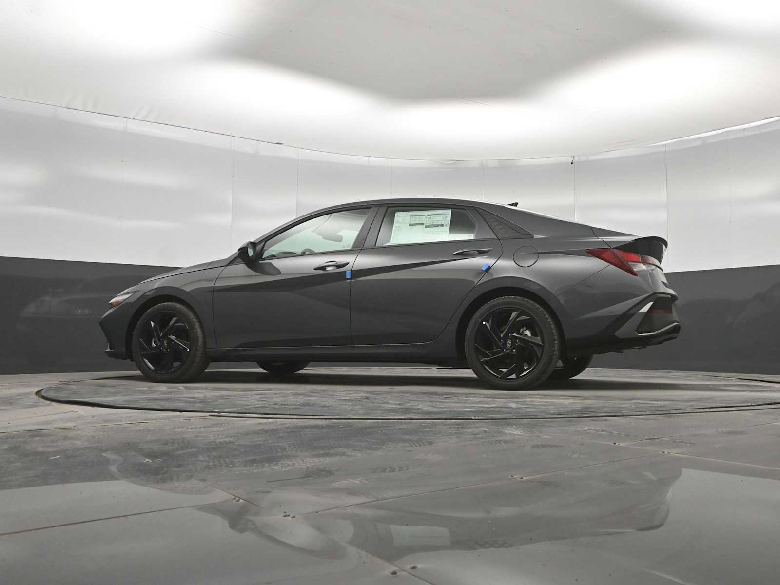 New 2026 Hyundai Elantra SEL Sport FWD image 38