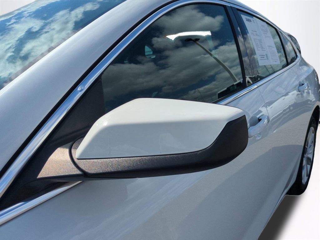 Used 2024 Chevrolet Malibu LT image 12