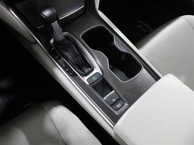 Used 2019 Honda Accord LX image 15