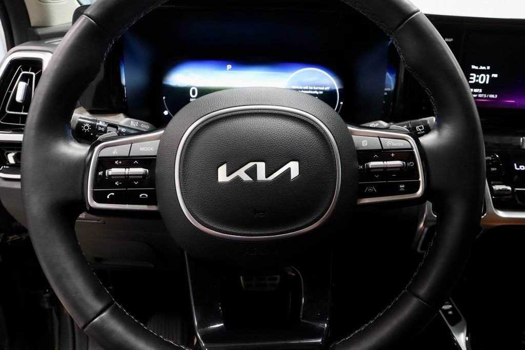 Used 2023 Kia Sorento SX Prestige AWD/4WD image 32
