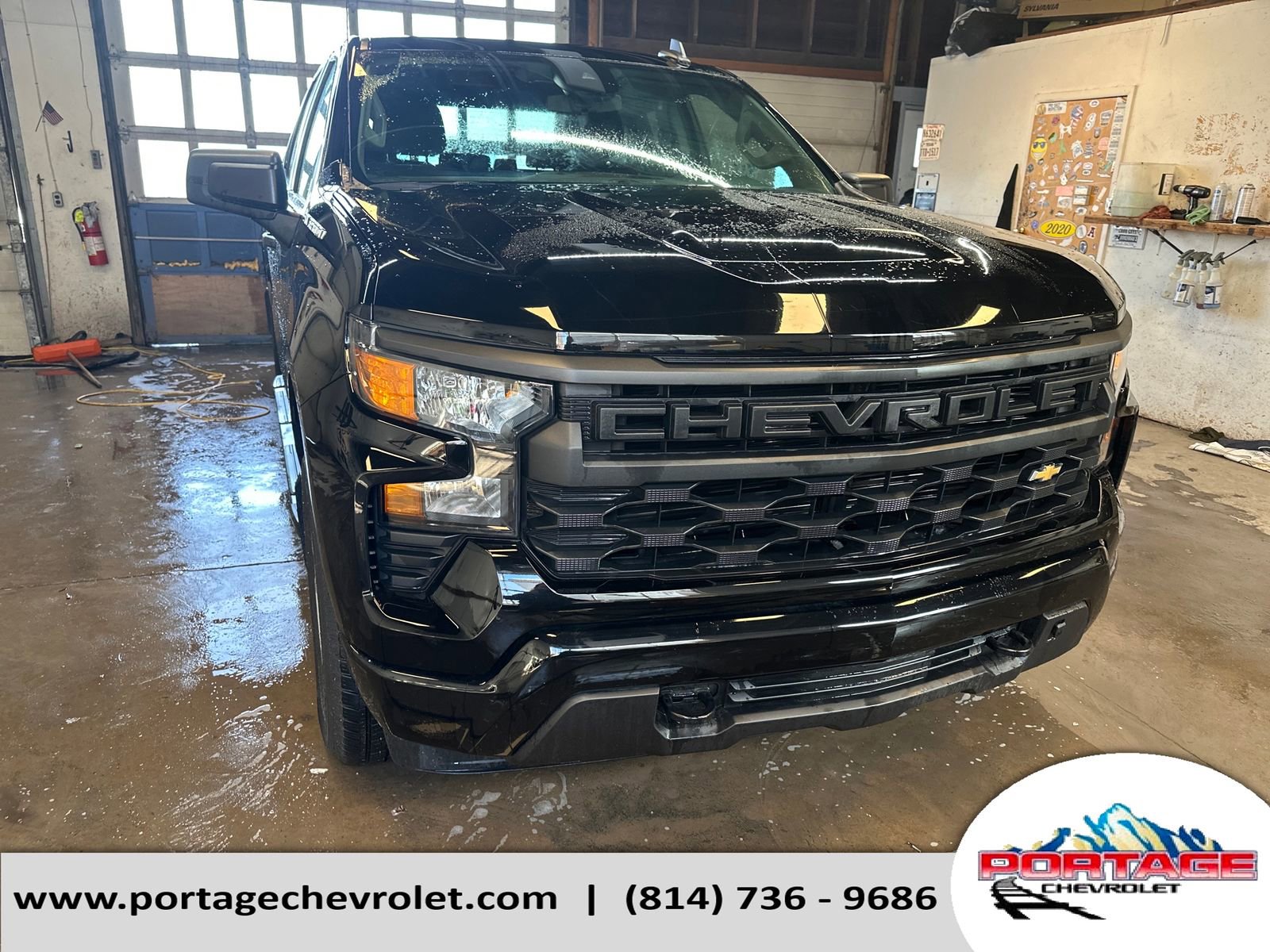 Used 2023 Chevrolet Silverado 1500 Custom image 8