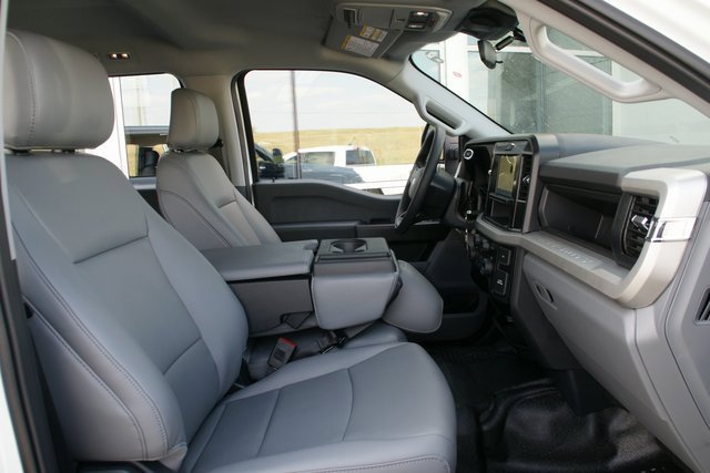 New 2026 Ford F350 XL w/ XL Chrome Package image 30