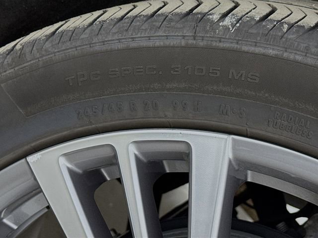 Used 2024 Cadillac XT4 Premium Luxury w/ Technology Package image 40