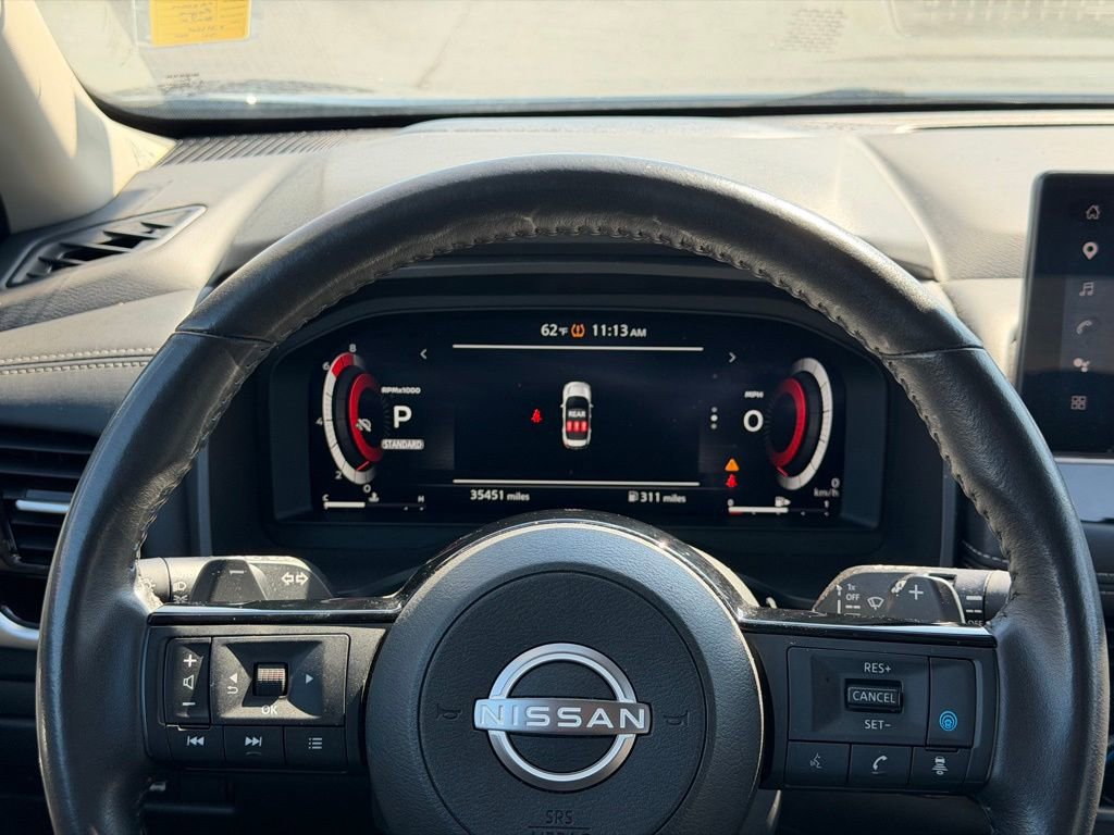 Used 2024 Nissan Rogue SL w/ SL Premium Package image 21