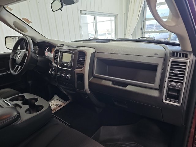 Used 2019 RAM 1500 Express w/ Express Value Package AWD/4WD image 26