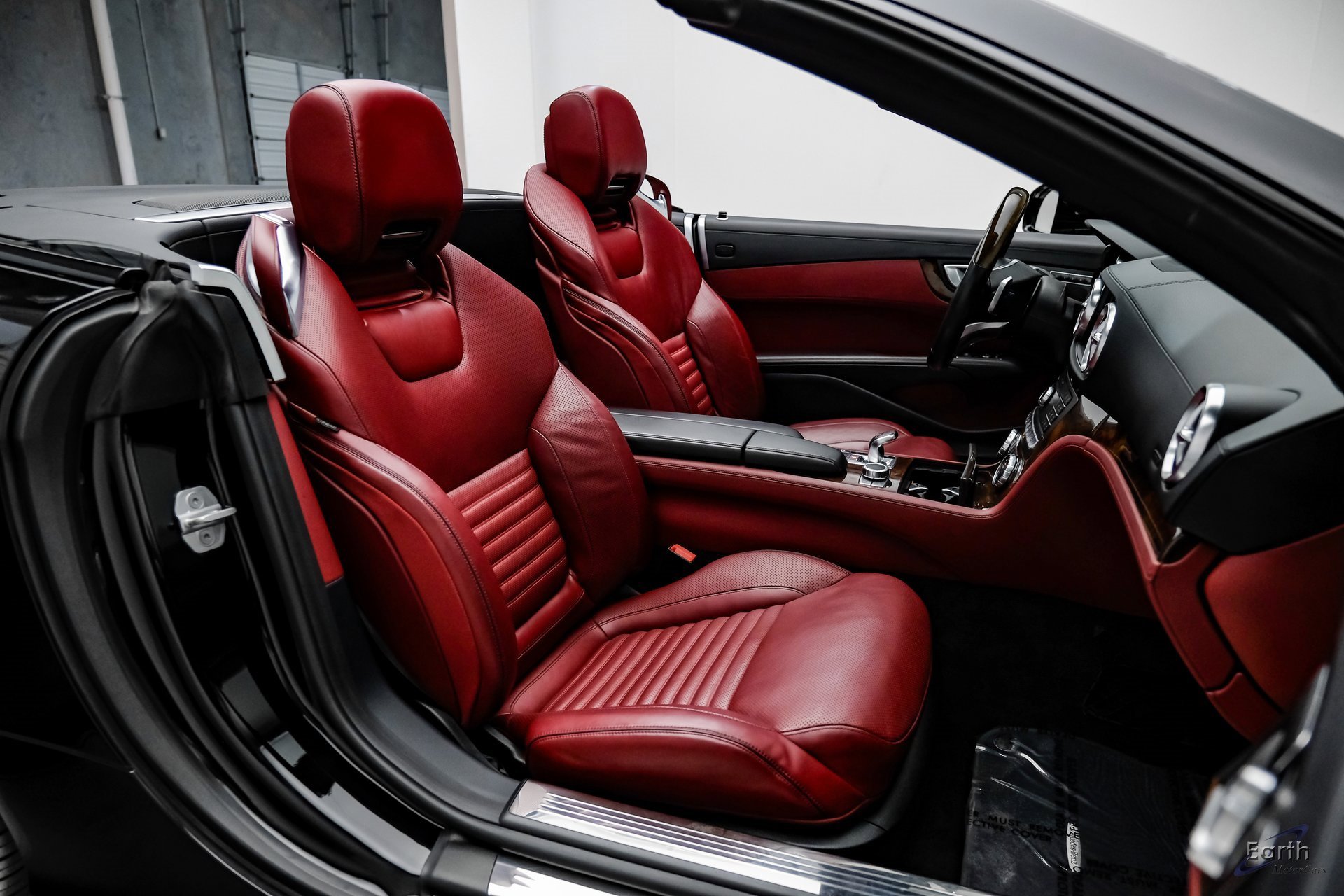 Used 2017 Mercedes-Benz SL 550 image 52