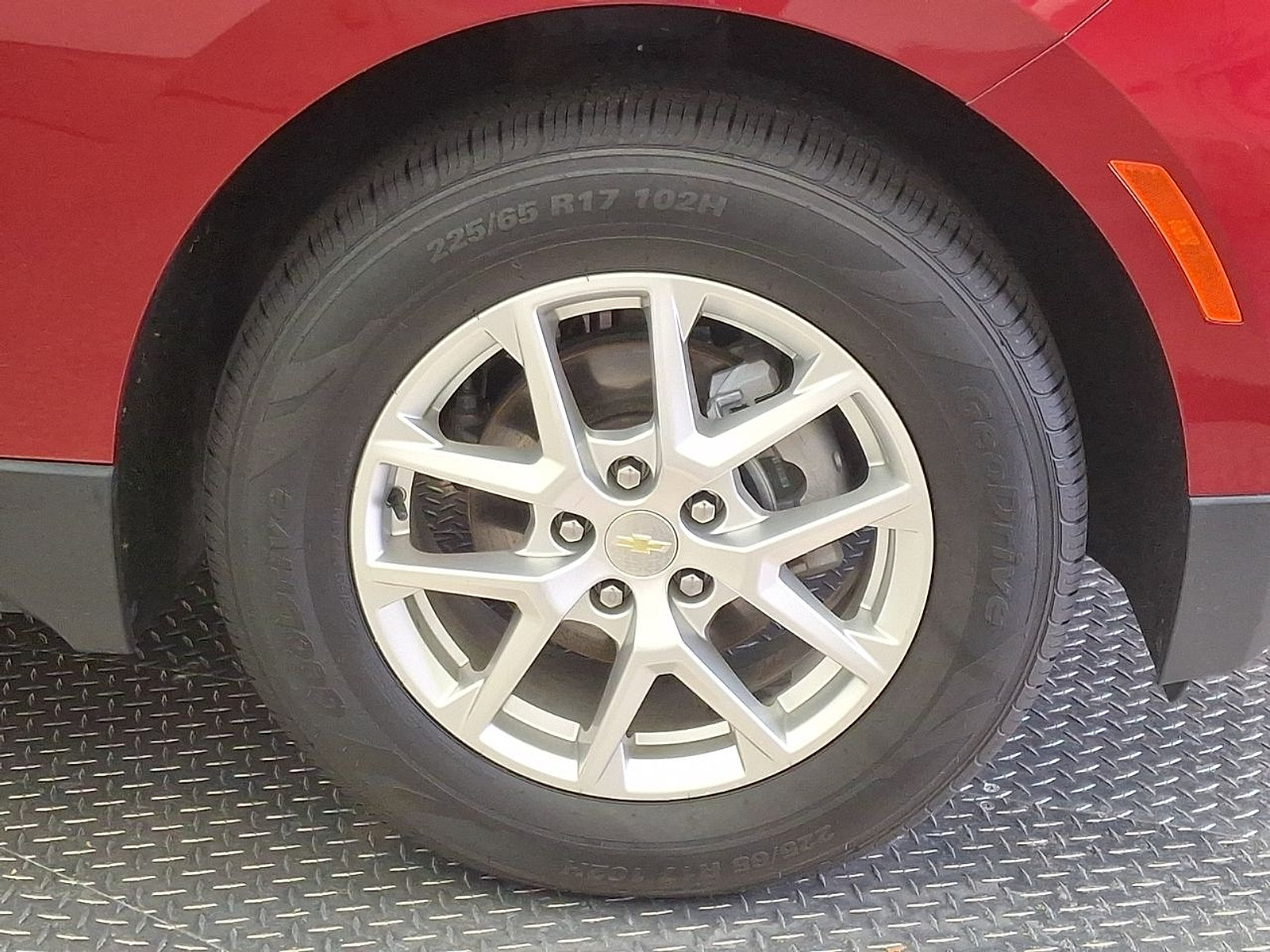 Used 2022 Chevrolet Equinox LT FWD image 30
