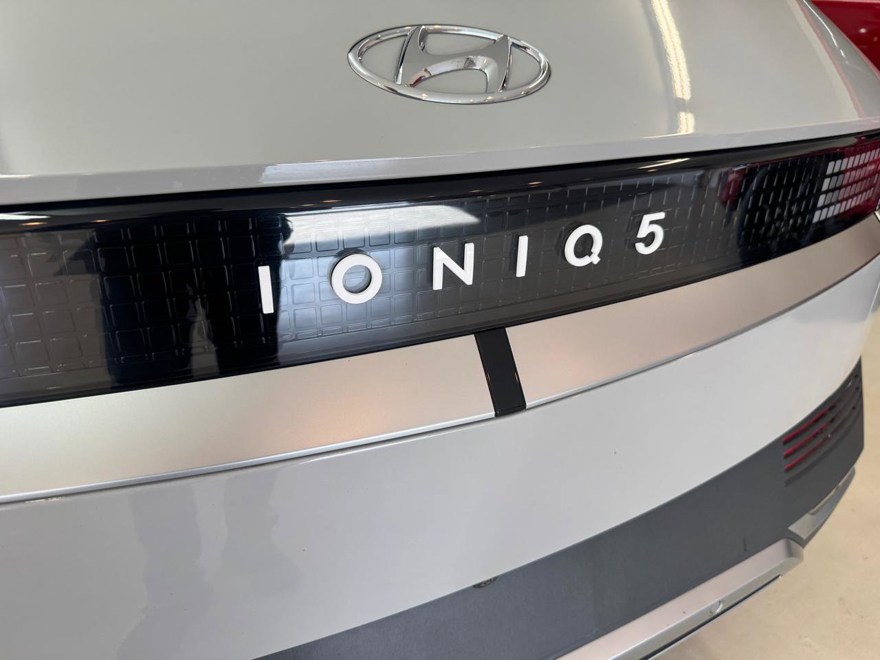 Used 2024 Hyundai Ioniq 5 SE image 20