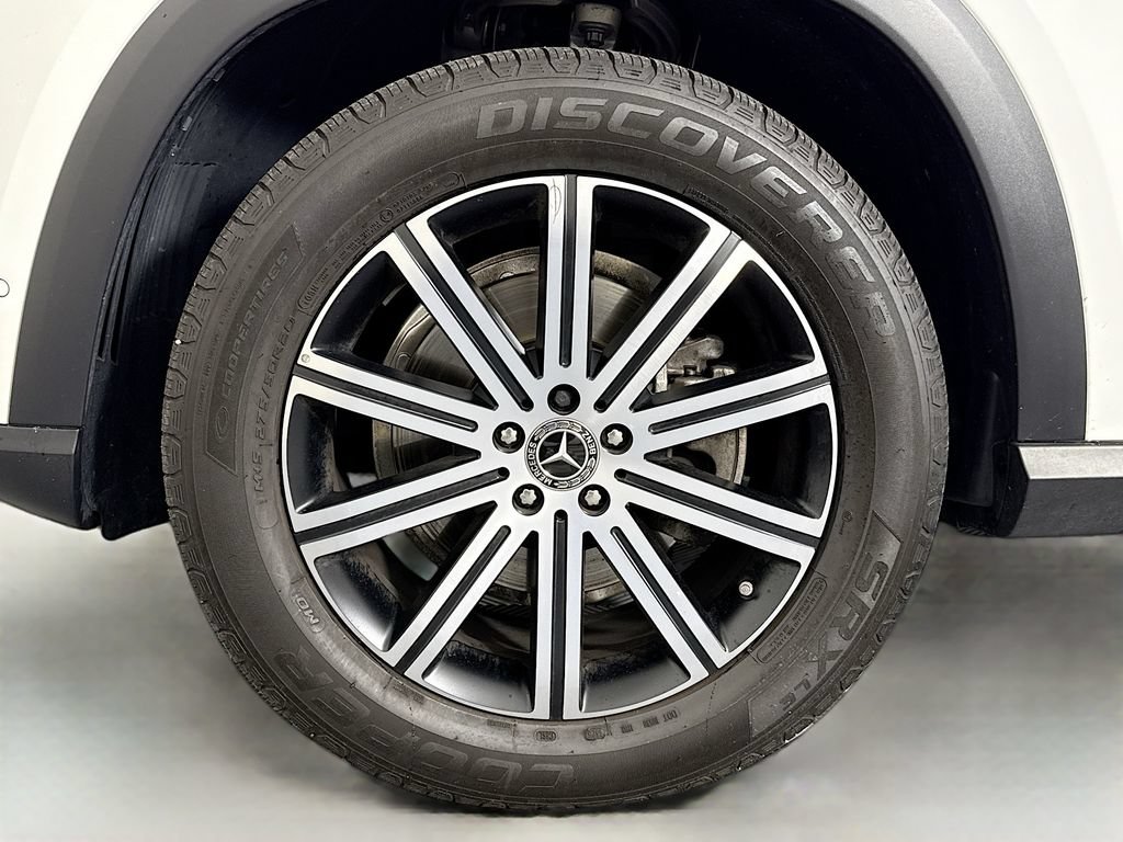 Used 2024 Mercedes-Benz GLE 350 4MATIC image 32