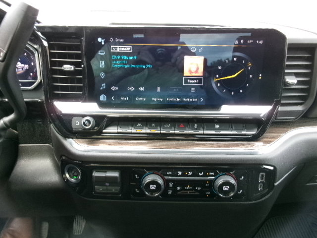 Used 2025 Chevrolet Silverado 1500 LT image 28