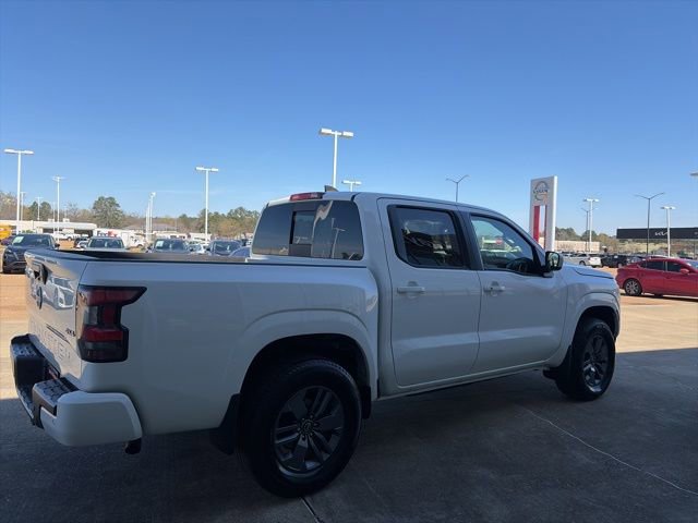 Certified 2025 Nissan Frontier SV w/ SV Convenience Package image 4