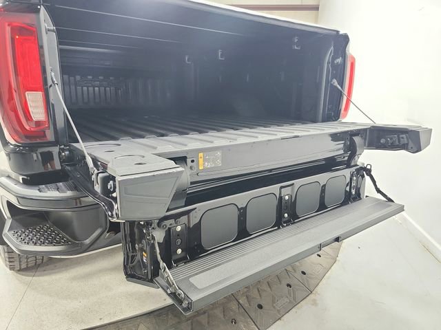 Used 2022 GMC Sierra 2500 AT4 w/ AT4 Preferred Package AWD/4WD image 47