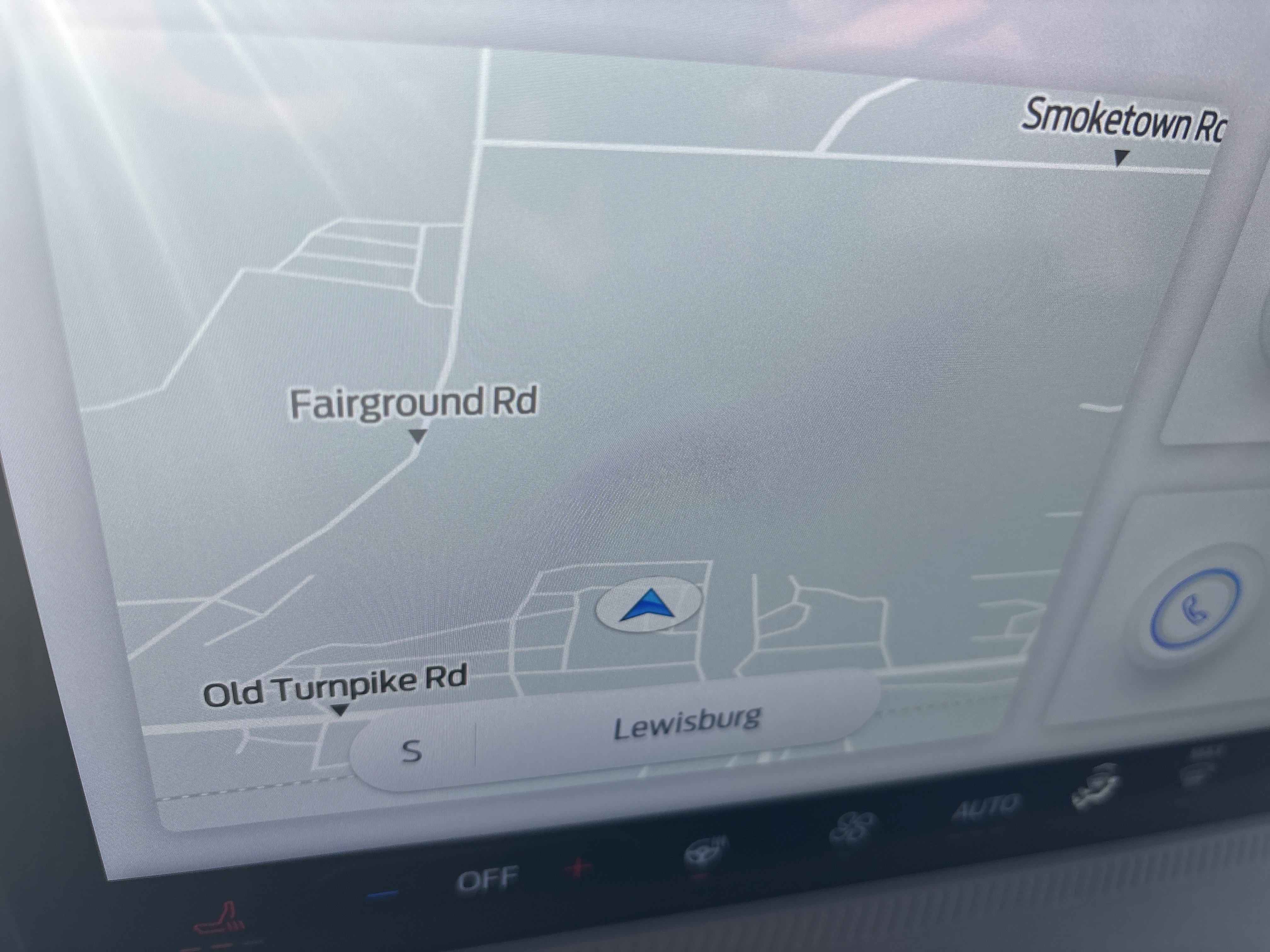 New 2025 Ford Maverick Lariat w/ Black Appearance Package image 28