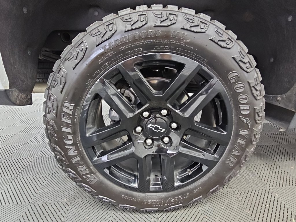 Used 2024 Chevrolet Silverado 1500 LT Trail Boss w/ LT Trail Boss Premium Package AWD/4WD image 52